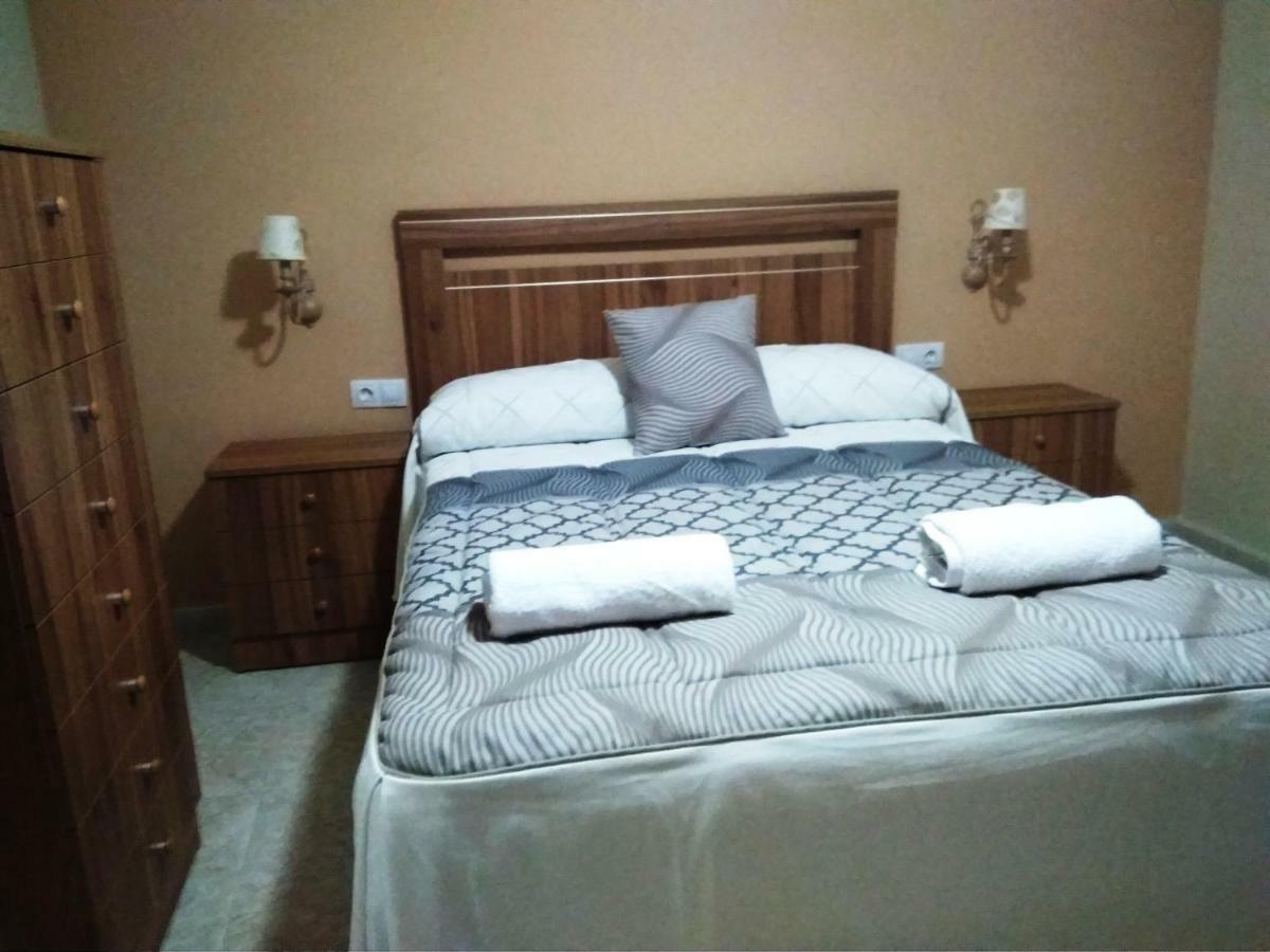 Apartamento Turistico La Victoria Trujillo Ngoại thất bức ảnh